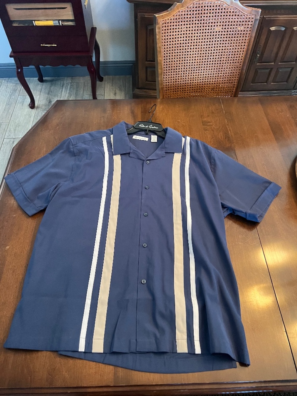 CUBAVERA Men's Short Sleeve Cuban Guayabera Shirt. XXL.